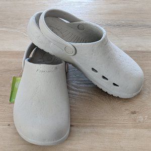 Ales Grey Rodeo Drive Clog